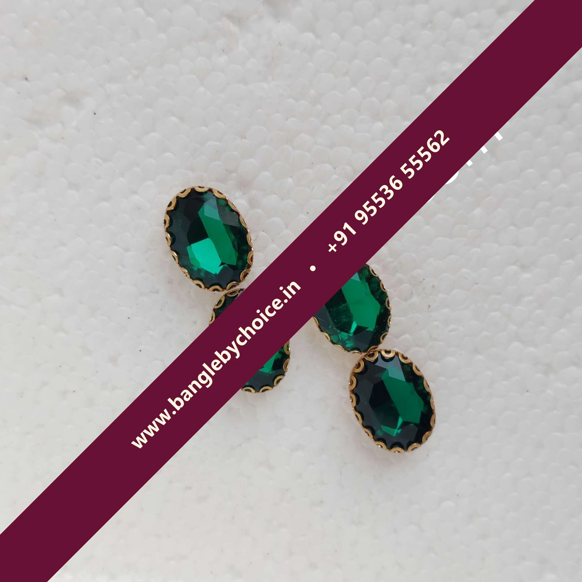 10*15 Size Oval Shape Dark Green Colour Clipstones