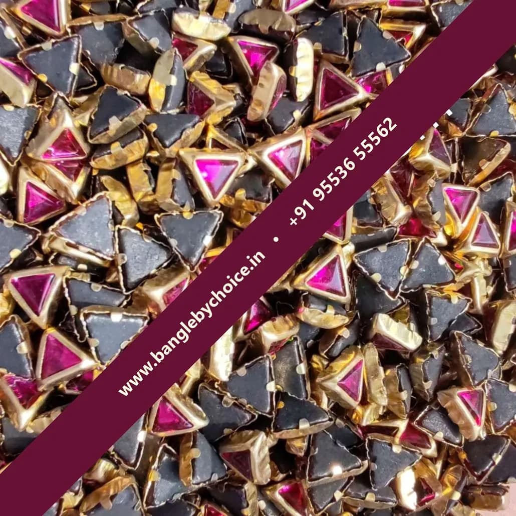 Triangle Dark Pink Glossy